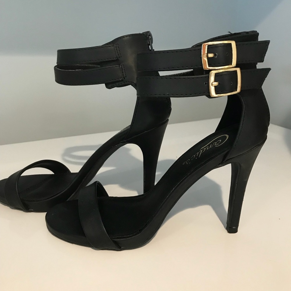 Black Candies Pumps Size 7